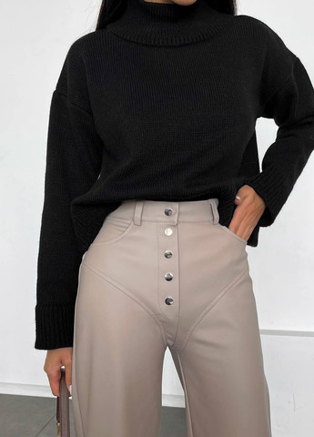 Женский яркий свитер цвет черный р.42/46 443576 New Trend (266901887)