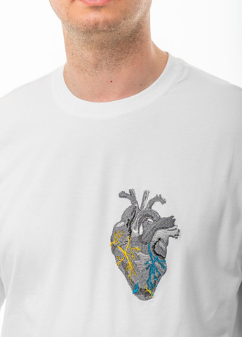 Біла унісекс футболка оверсайз з вишивкою "сталеве серце" з коротким рукавом VINCA