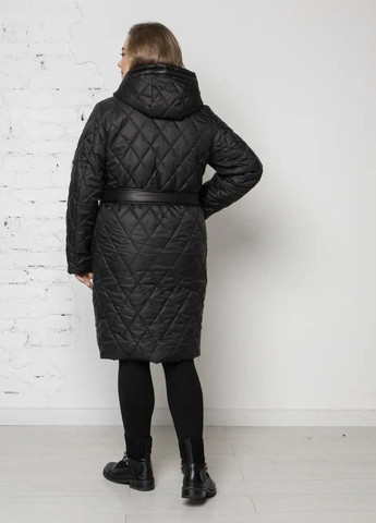 Черная демисезонная женская куртка большого размера демисезонная SK