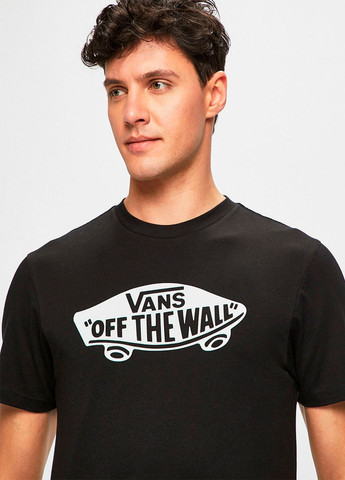 Черная футболка Vans