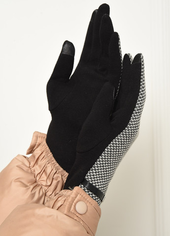 Перчатки женские текстильные на меху черно-серого цвета Let's Shop (257287177)