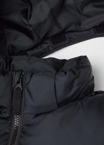 Черная куртка демисезон,черний в белий узор, H&M