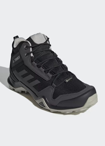 Черные зимние женские ботинки кроссовки terrex ax3 mid. (24.6-25 см) оригинал adidas Terrex AX3 Mid Gore-Tex