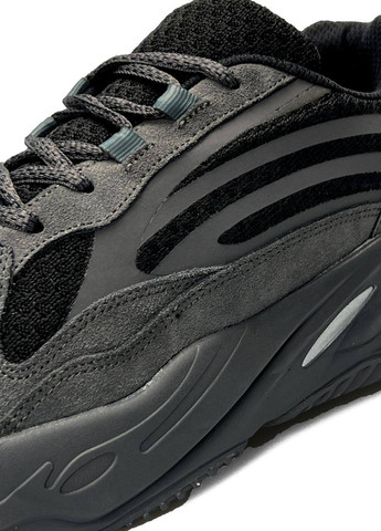 Серые демисезонные мужские кроссовки yeezy boost 700 v2 gray black no name серые adidas