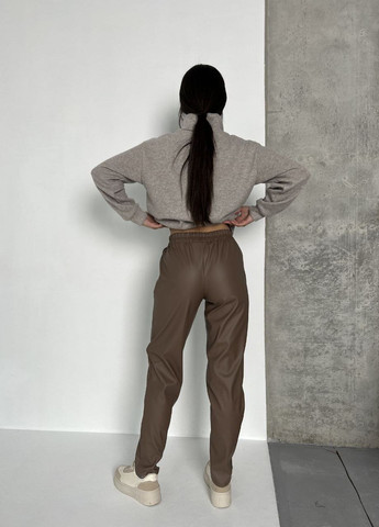 Жіночі брюки з екошкіри на флісі No Brand (276003390)