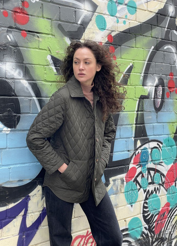 Оливкова (хакі) демісезонна подовжена стьобана куртка кольору хакі 4440 Cat Orange