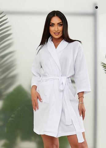 Жіночий мусліновий халат колір білий р.48/52 437144 New Trend (259812573)