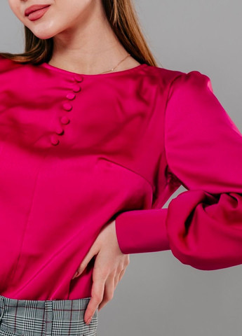 Малинова жіноча однотонна блузка з маленькими гудзичками Arjen