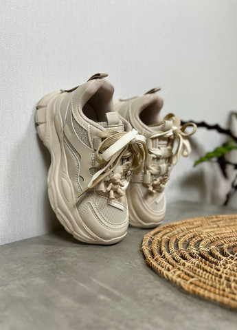 Детские пудровые осенние кроссовки Jong Golf на шнурках с брошкой для девочки