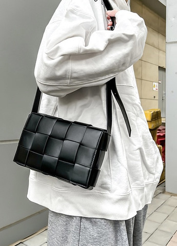 Сумка прямокутна 1023 крос-боді через плече чорна No Brand (258461960)