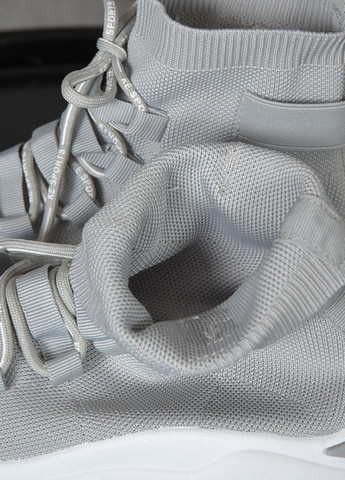 Сірі осінні кросівки жіночі сірого кольору текстиль на шнурівці Let's Shop
