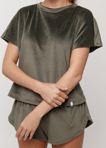 Оливкова (хакі) всесезон піжама жіноча велюрова футболка з шортами хакі Maybel
