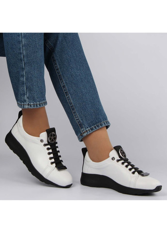 Білі осінні жіночі кросівки 195983 Buts