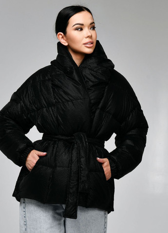 Чорна зимня куртка X-Woyz