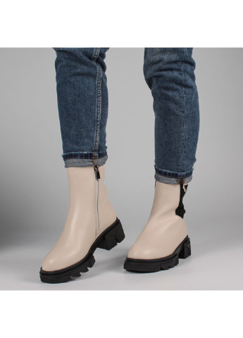 Зимние женские ботинки на низком ходу 198725 Buts