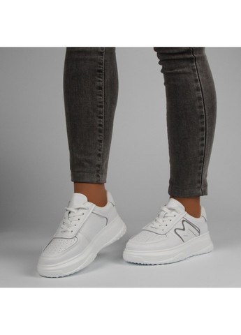 Белые демисезонные женские кроссовки 197982 Renzoni