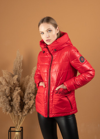 Червона демісезонна осінні жіночі куртки від виробника SK