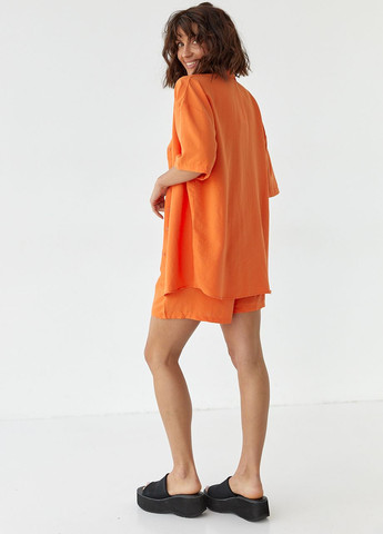 Літній костюм з подовженою сорочкою та шортами - помаранчевий Lurex (262737665)
