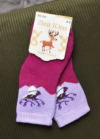 Шкарпетки дитячі махрові для дівчинки фіолетового кольору Let's Shop (269387616)