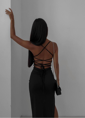 Черное стильное чёрное платье из плотного креп-дайвинга с открытым декольте, шикарное платье с открытой спиной и с разрезом от бедра No Brand