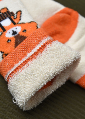 Шкарпетки махрові дитячі молочного кольору з малюнком Let's Shop (269692541)