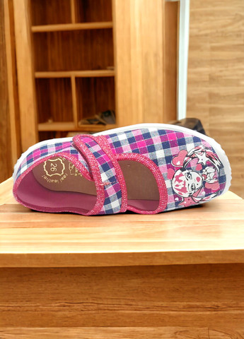 Розово-лиловые тапочки для девочки текстильные karolina 90 розовые 26-16,5см Raweks с аппликацией
