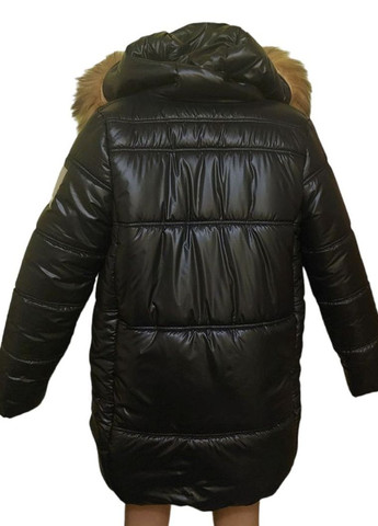 Чорна зимня тепла жіноча куртка оздоблена натуральним хутром No Brand