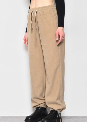 Штани жіночі напівбатальні розкльошені бежевого кольору Let's Shop (278050405)