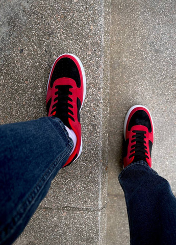 Красные демисезонные яркие мужские кроссовки No Brand
