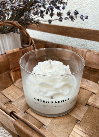 Соєва свічка в скляній банці з півонію та дерев'яною кришкою, без аромату, 270 мл Бажані (260395477)