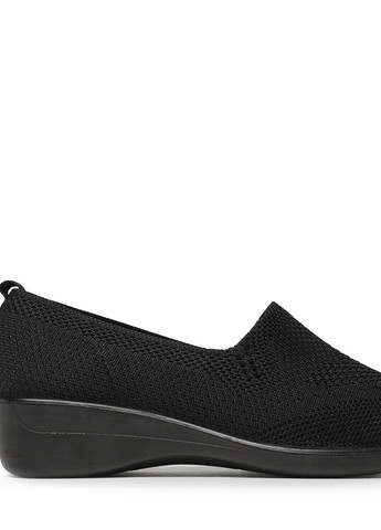 Черные осенние туфлі hmd220355-01 Clara Barson