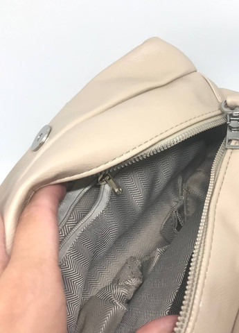 Жіноча сумочка колір темно-бежевий 436750 New Trend (259662865)