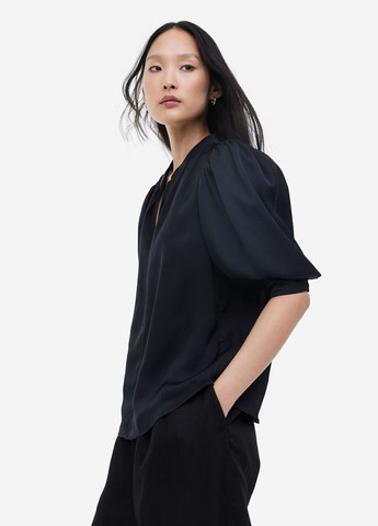 Чёрная блуза H&M
