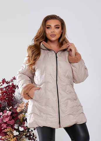 Бежевая женская теплая куртка с капюшоном цвет бежевый р.50/52 447637 New Trend