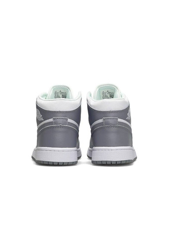 Серые зимние кроссовки женские, вьетнам Nike Air Jordan 1 High Silver Gray White Fur