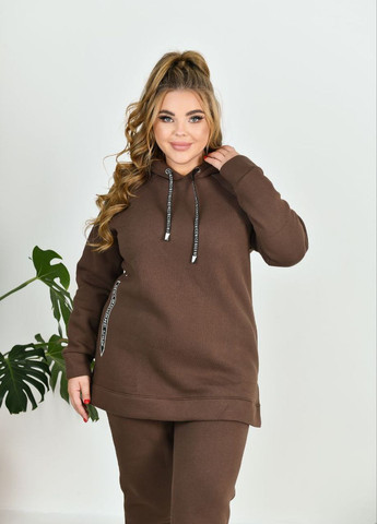 Жіночий теплий прогулянковий костюм коричневого кольору р.52 383684 New Trend (269005998)