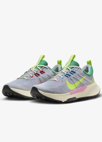 Серые всесезонные кроссовки для бега Nike