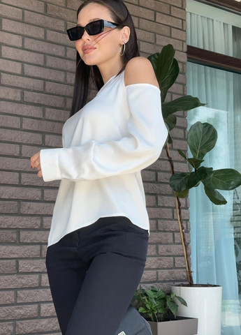Біла літня блузка жіноча білого кольору розмір 42-48 з баскою Let's Shop
