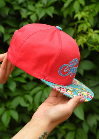 Кепка дитяча для дівчинки рожевого кольору Let's Shop (259873808)