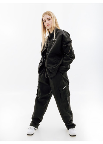 Черная демисезонная куртка w nsw vrsty bmbr jkt Nike