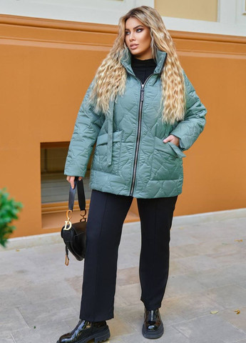 Оливкова женская теплая куртка цвет оливка р.62/64 445175 New Trend