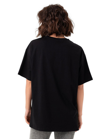 Черная всесезон футболка базовая черный Emass
