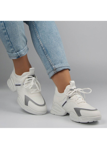 Білі осінні жіночі кросівки 196822 Buts
