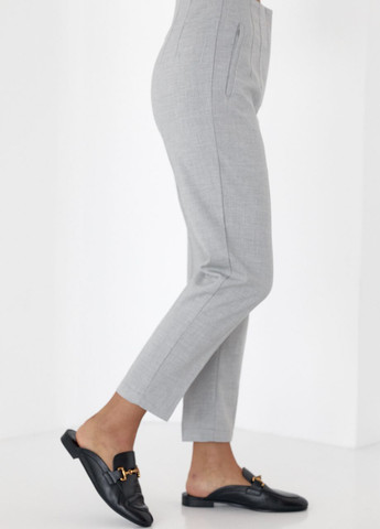 Класичні жіночі брюки вкорочені - світло-сірий Lurex (262737655)