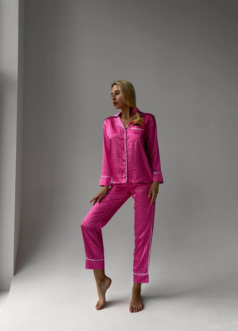 Розовый демисезонный пижама женская сатиновая No Brand Пижама жіноча