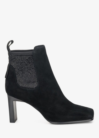 ботинки Estro