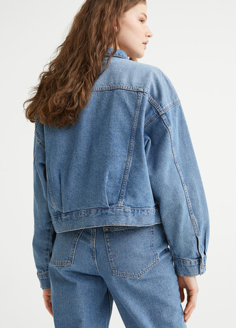 Голубая летняя джинсовая голубая куртка H&M