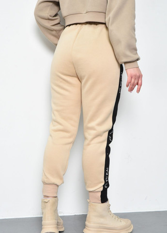 Спортивные штаны женские на флисе бежевого цвета Let's Shop (275396091)