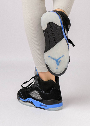 Черные демисезонные кроссовки женские, вьетнам Nike Air Jordan 5 Retro Black Blue