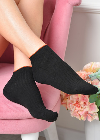 Шкарпетки чоловічі короткі чорного кольору розмір 41-47 Let's Shop (259683232)